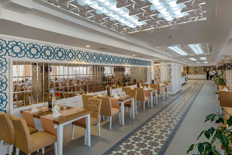 Otel Western Khan