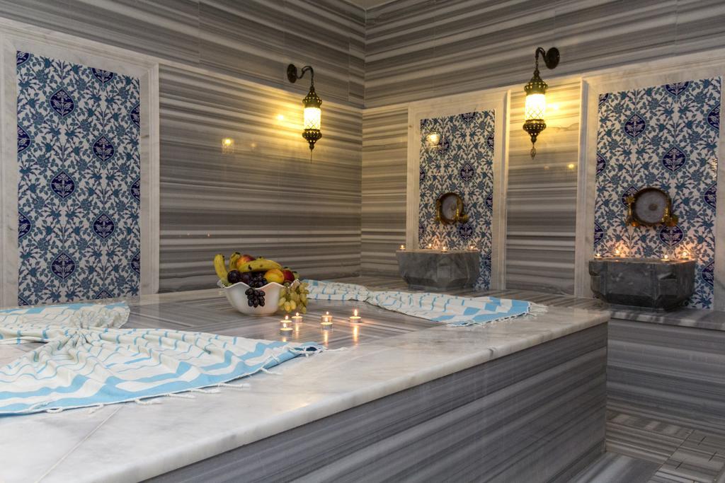 Western Khan Otel 4*
